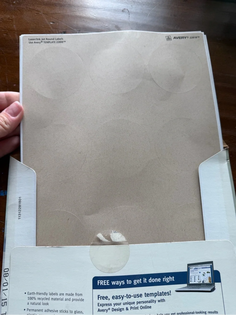 Avery 22818 Print-to-the-Edge Kraft Brown Round Labels 2½” – 45 Labels